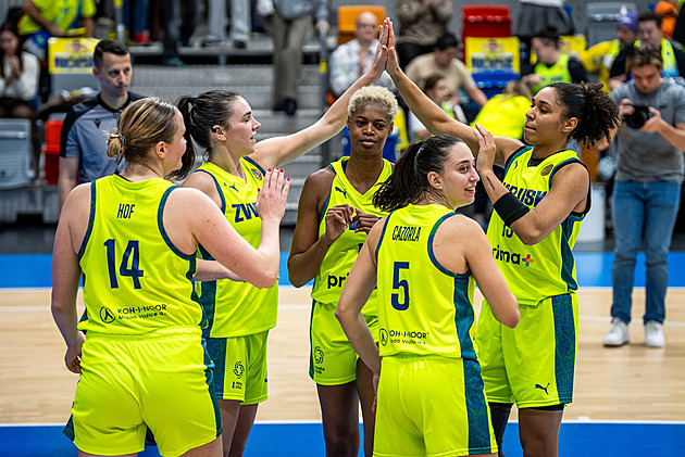 ONLINE: USK hraje ve Schiu, o důležitou výhru ho chce připravit i Condeová