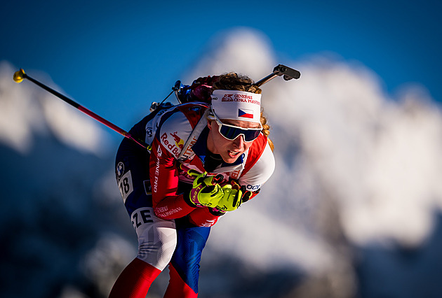 Biatlon ONLINE: Ženy jedou stíhací závod, bezchybná Davidová se posouvá výš