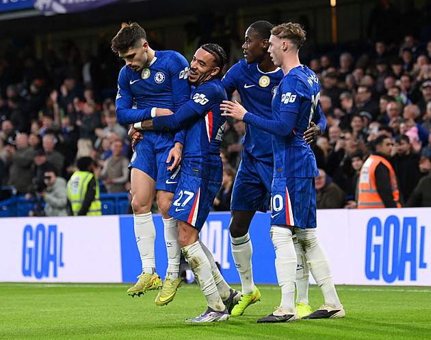 ONLINE: Chelsea srovnává s Newcastlem, v akci i City proti West Hamu či Arsenal