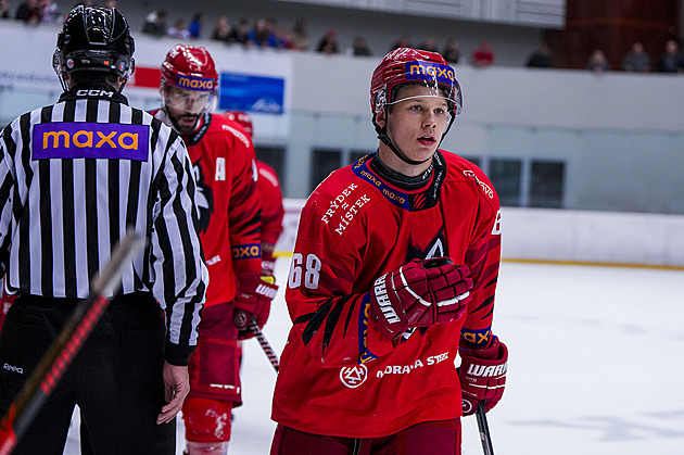 Stříbrný junior Kubiesa dvakrát skóroval, Vsetín ale výhru uhájil