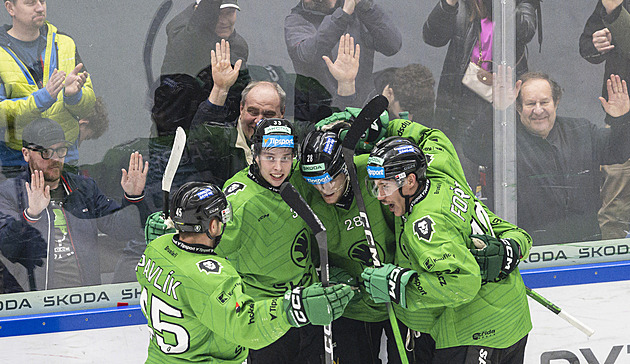 Černý pátek nejlepšího tria. Parádní série Pardubic zhasla v Boleslavi