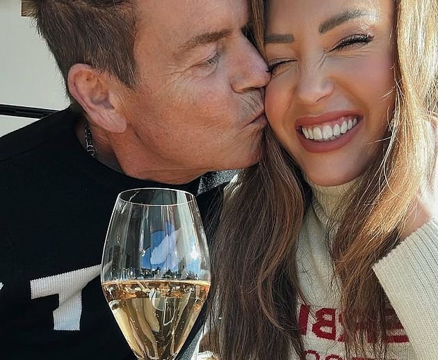 Influencerka ukazuje, jak si se starším manželem udržují ve vztahu jiskru