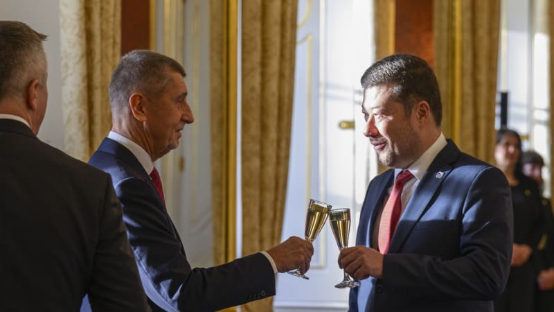 Vydat, či nevydat Babiše a Okamuru? Ve studiu padla slova o jádru pudla a politické motivaci