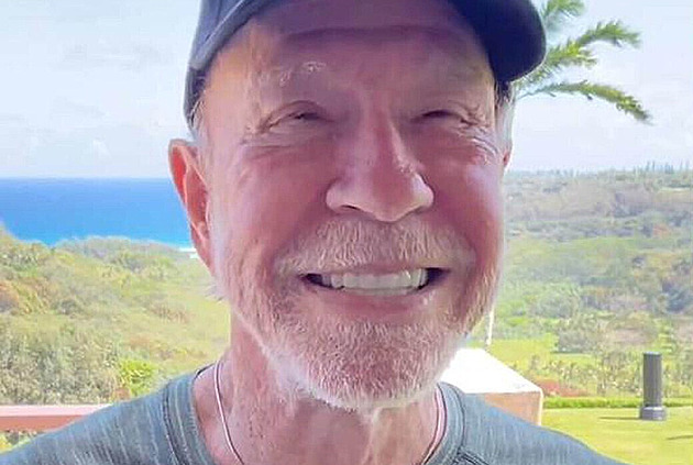 Akční legenda Chuck Norris skončil v nemocnici, zkolaboval den po tréninku