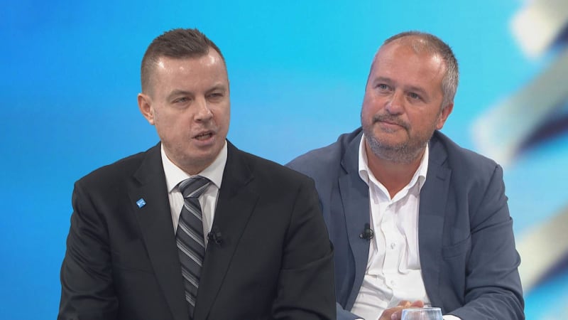 Hádka ve studiu: Tleskali jste Clintonové, vpálil Rajchl Sokolovi. Ten začal křičet