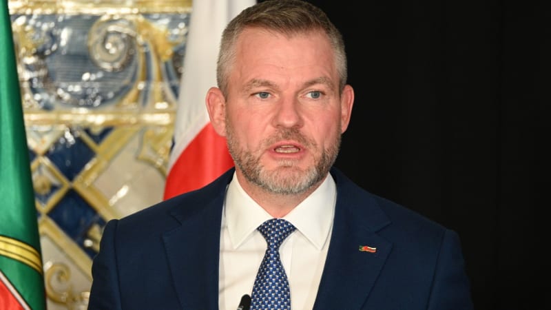 Pellegrini: Na východ od nás může dojít ke změně hranic. Kritizoval EU i bývalou českou vládu