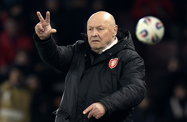 Šťastný Koubek: Někdo musí být nejstarší, vy mlaďasové! Penalty? Jako házet šipky