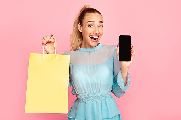 Nechoďte, ale raději utíkejte. Otálet s nákupem nového mobilu se nemusí vyplatit