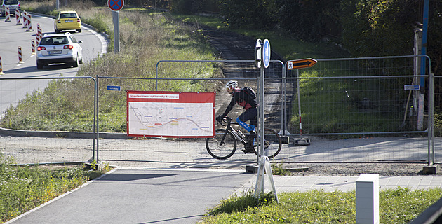 Už ani na kole. Brno staví „zapomenutý“ kus cyklostezky poblíž zavřených tunelů