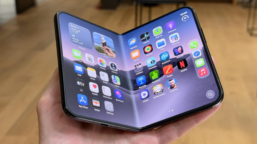 Co říkají první recenze na iPhone Duo? Počítejte s řadou kompromisů i skvělých vychytávek
